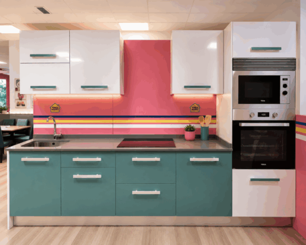 Cocina de exposición 305cm